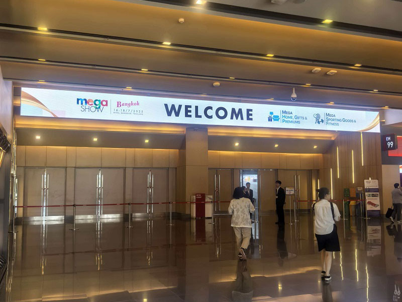 QINGDAO RGS تتألق في معرض تايلاند الضخم 2025 مع حقيبة Brightness Tote ومنتجات التعبئة والتغليف